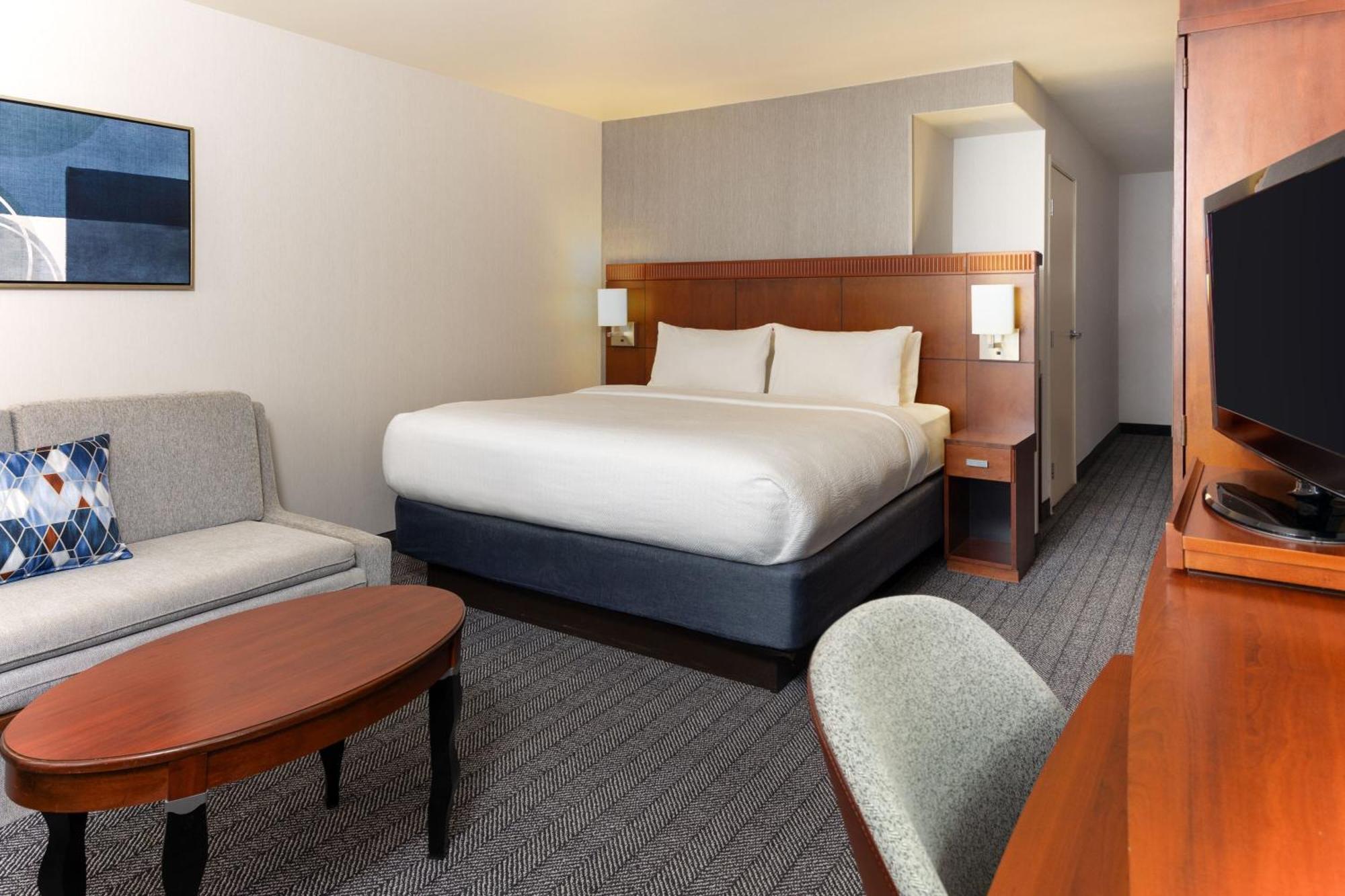 Отель Courtyard By Marriott Ontario Ранчо-Кукамонга Экстерьер фото